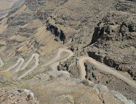 SA-Natal-Drakensberge-SaniPass-Gabi